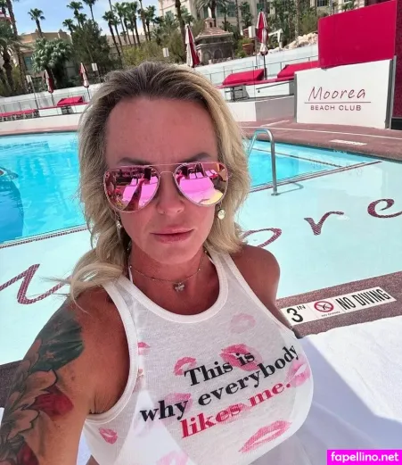 Az Blonde Bombshell OnlyFans Thumbnail #lPf1oI2OTL