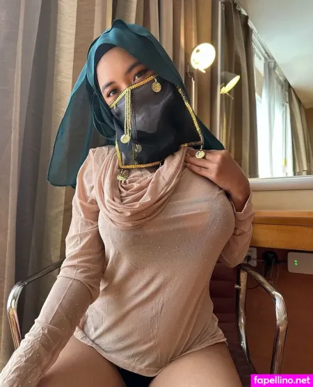 Azaleahijabi OnlyFans Thumbnail #C1IPoOxEgs