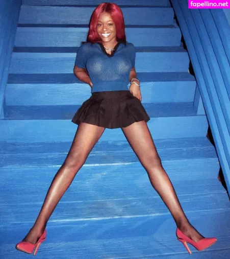 Azealia Banks OnlyFans Thumbnail #y7zVw295qg