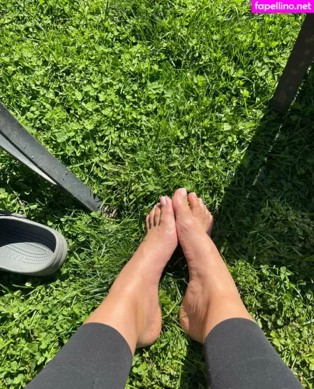 Azerasfeet OnlyFans Thumbnail #P09SKdjVqF