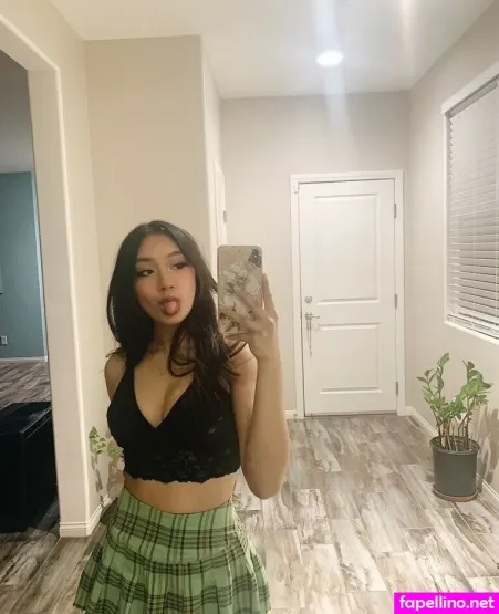 Aziakiara OnlyFans Thumbnail #RdtxlHM6Gw