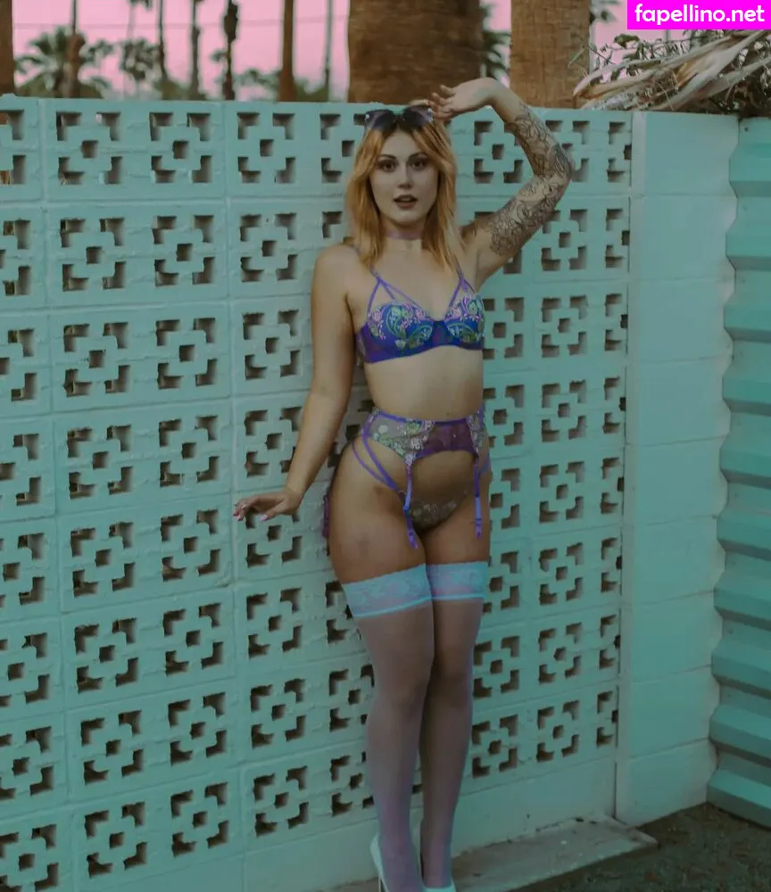 aziebugx, sasittube Nude Leaked OnlyFans Photo #2Z0eq5gECo