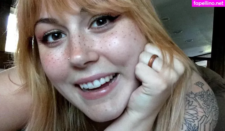 Azie Bug OnlyFans Thumbnail #ArJlOFqKg5