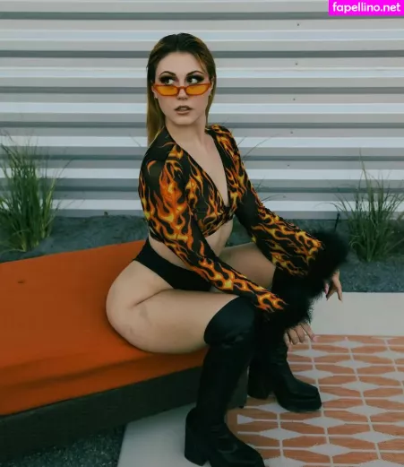 Azie Bug OnlyFans Thumbnail #qKkYFXjWsz