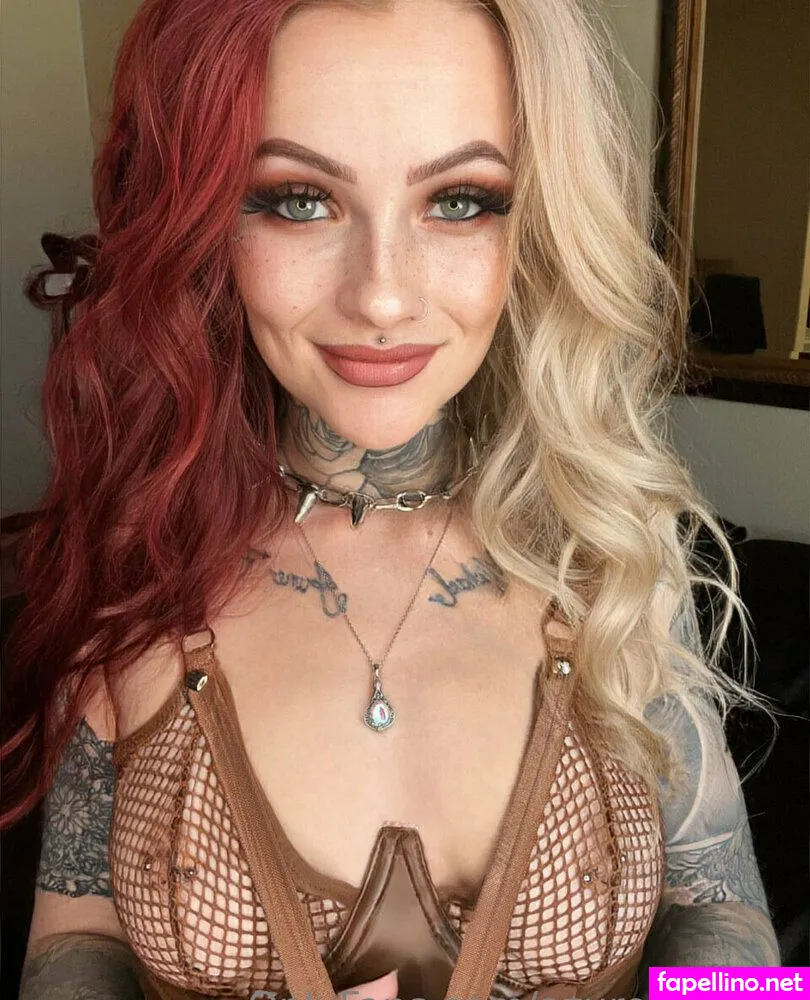 AzureStorm1217, azurestormink, azurestormm, theazurestorm Nude Leaked OnlyFans Photo #UISjcU3aKb