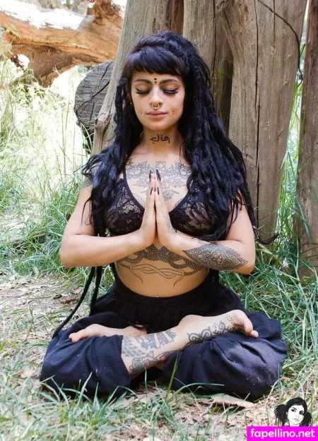 Azzizeh OnlyFans Thumbnail #5Jodjq2LQa