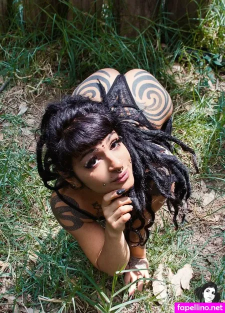 Azzizeh OnlyFans Thumbnail #g8jfg3yw17