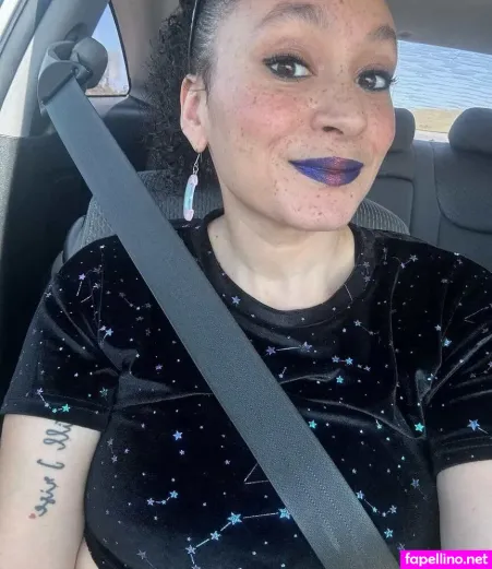 B Inwonderland OnlyFans Thumbnail #AlUC2vJico