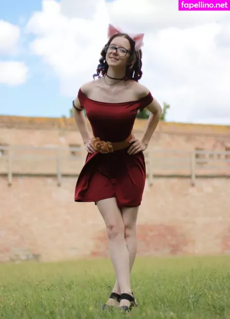 B Kitty OnlyFans Thumbnail #0uipXN44fM