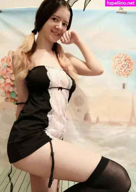 B Kitty OnlyFans Thumbnail #cGprMFfeJf