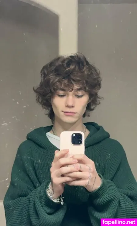 B Mckenzie OnlyFans Thumbnail #67gfCTeXvu