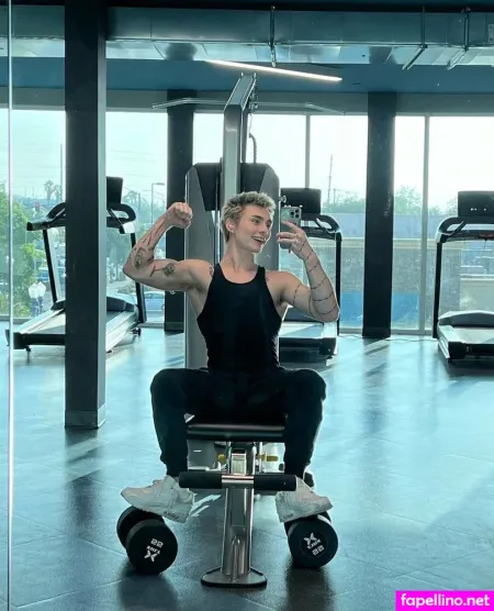 B Mckenzie OnlyFans Thumbnail #6s2NSUNCvH