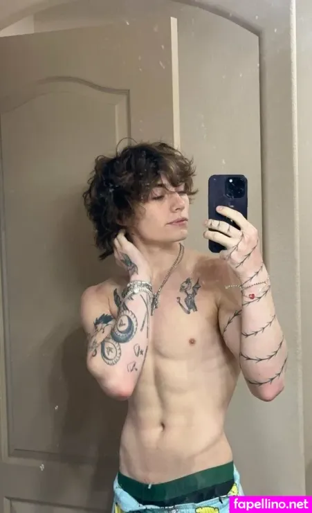 B Mckenzie OnlyFans Thumbnail #FJzqEAMAQR