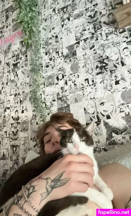 B Mckenzie OnlyFans Thumbnail #GRx2wO0Tgg