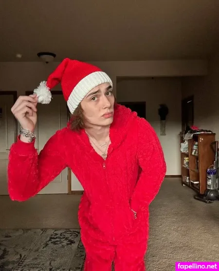 B Mckenzie OnlyFans Thumbnail #l00ZVDfMzT