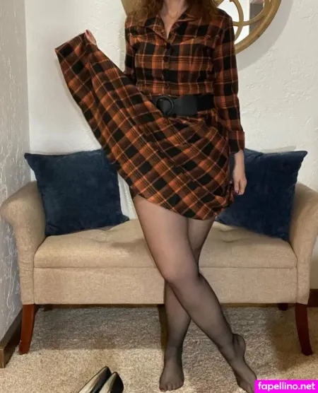 B Pantyhose2 OnlyFans Thumbnail #2ELcdcixdJ