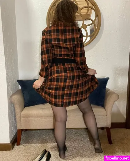 B Pantyhose2 OnlyFans Thumbnail #Q5e8EuOt3d