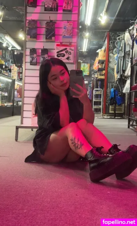 B000t Main Profile Photo