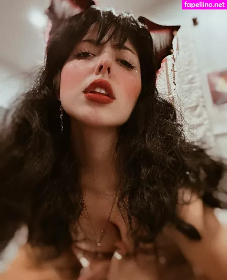 B1tchy Lesbian OnlyFans Thumbnail #3gjolGNxHk