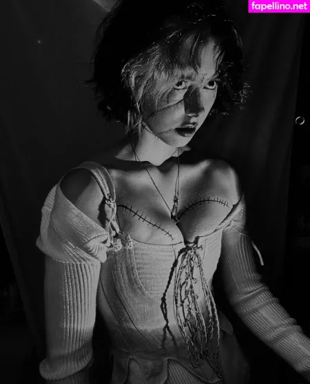 B1tchy Lesbian OnlyFans Thumbnail #FChWHUy9UG