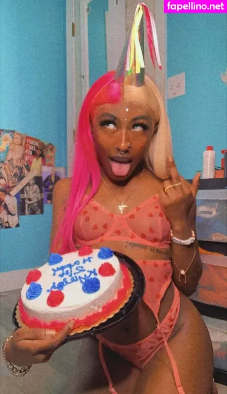 B4dakeez OnlyFans Thumbnail #3Bpgy0GGUq