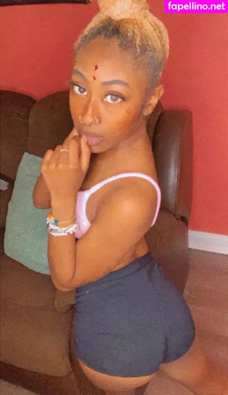 B4dakeez OnlyFans Thumbnail #EZs8PdMTzT