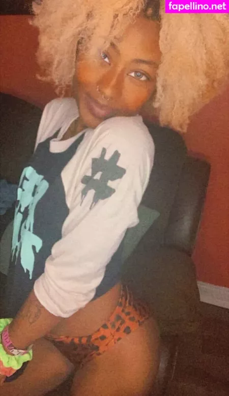 B4dakeez OnlyFans Thumbnail #a8FjCFWWGk