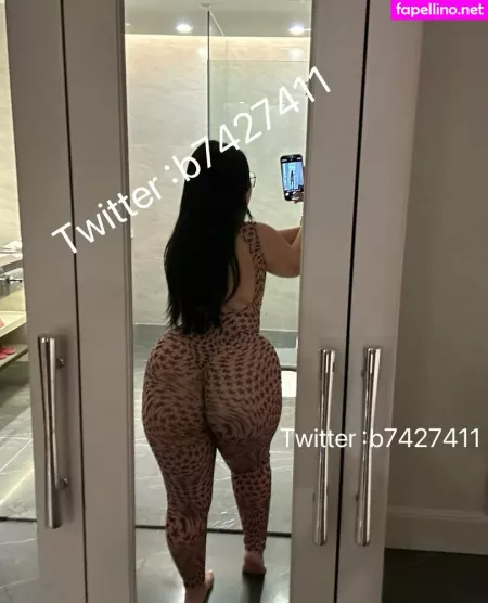 B742741 OnlyFans Thumbnail #YPKdtkbryL