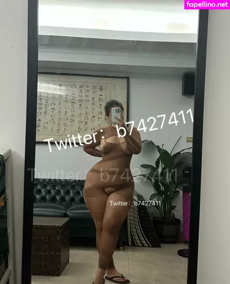 B742741 OnlyFans Thumbnail #iS5lqKfG11