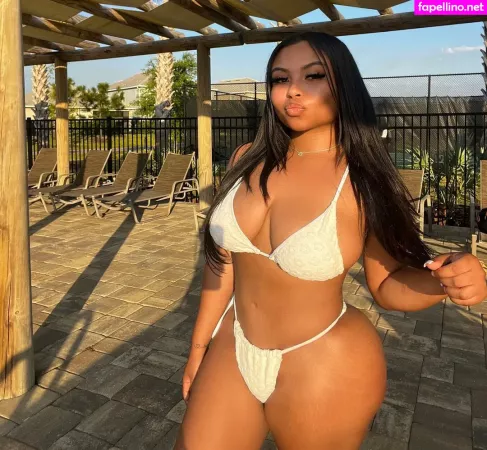 Baabynely OnlyFans Thumbnail #LxgqmFxkIB