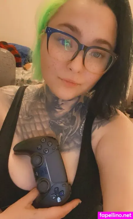 Babe Ghost OnlyFans Thumbnail #qmhCP0XdA0