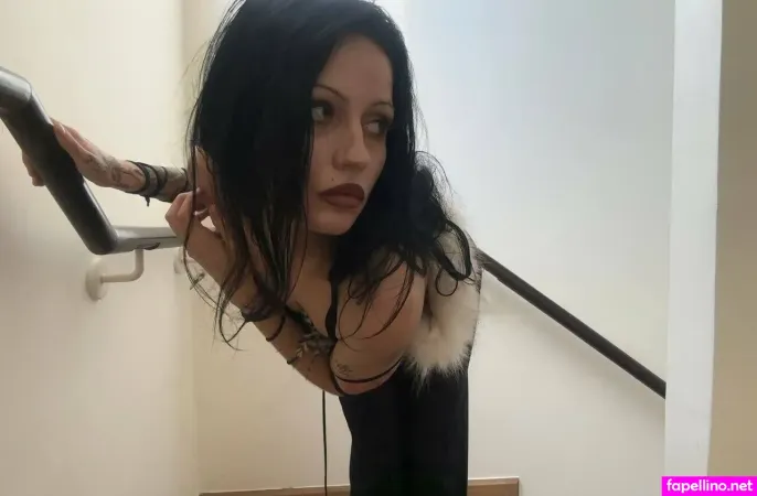 Babemarievee OnlyFans Thumbnail #HG7yxBv7Ut