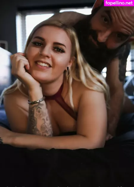Babemeetsbeardfree OnlyFans Thumbnail #VvW3uRW2J6