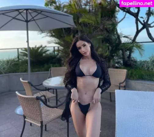 Babi Muniz OnlyFans Thumbnail #Cw5L5K1zbj