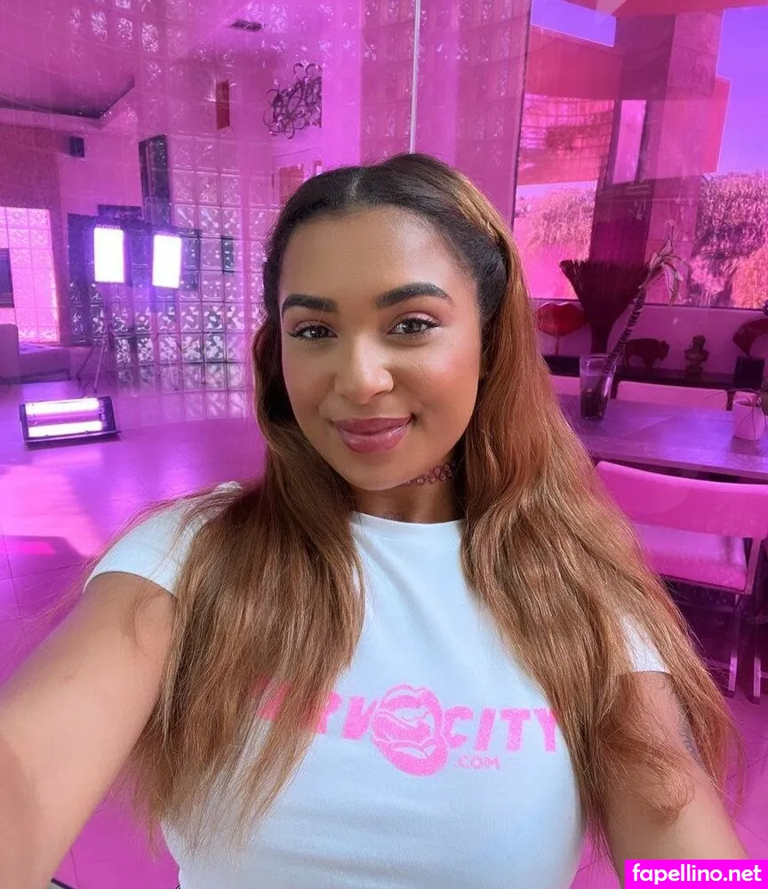 babi.star, babiistarr, babistar420 Nude Leaked OnlyFans Photo #MBHxFXYNOx