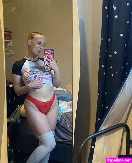 Babiebluesie OnlyFans Thumbnail #FH7sa6aOzO
