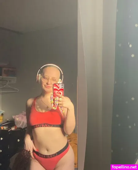Babiebluesie OnlyFans Thumbnail #TXnV1jVSUP