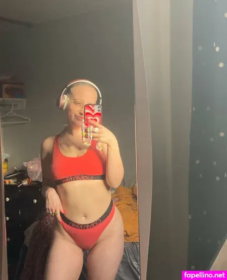 Babiebluesie OnlyFans Thumbnail #mOvbX4xHxa
