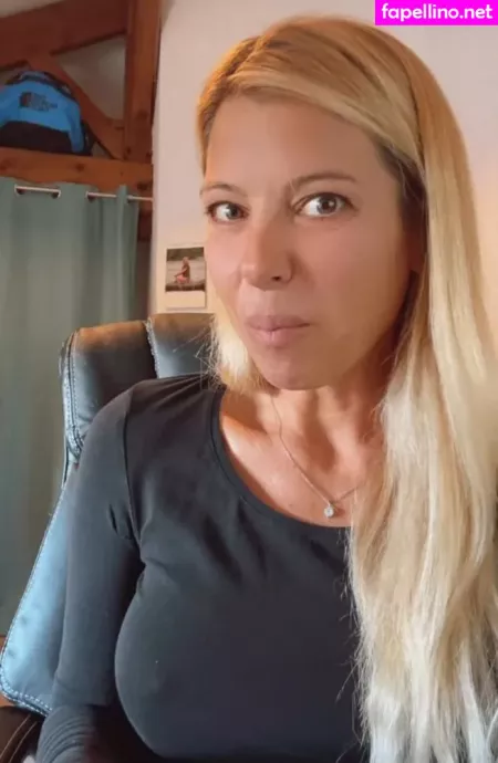 Babs Kijewski OnlyFans Thumbnail #zPevfQCXFC