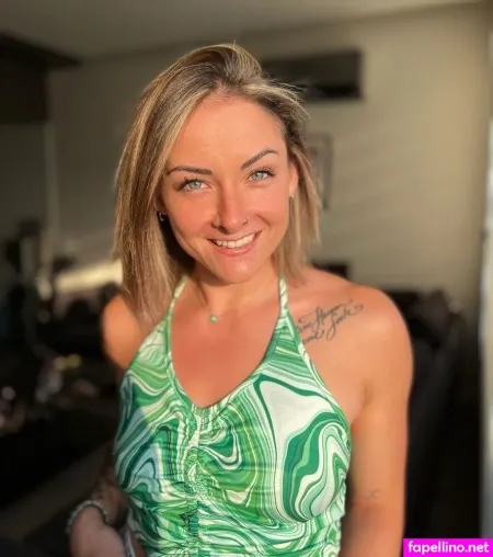 Babsiboeck OnlyFans Thumbnail #4EYVygexjL