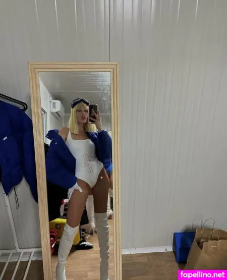 Baby Ameliia OnlyFans Thumbnail #O4HJBkf5BD