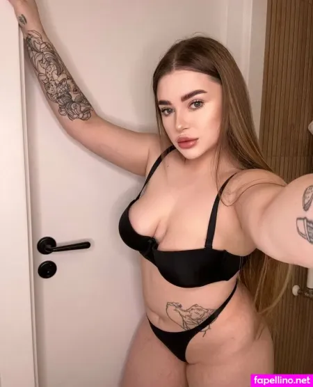 Baby Arina OnlyFans Thumbnail #q0aF6W0FEK