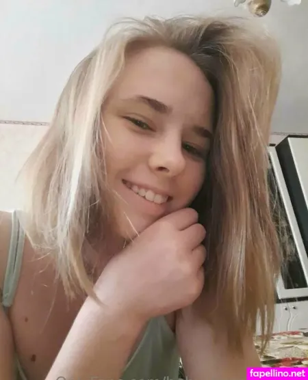 Baby Haze Official OnlyFans Thumbnail #C29VFi4PK3