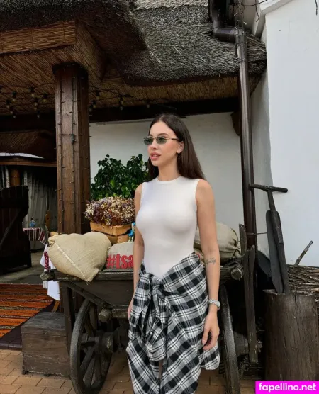 Baby Liana OnlyFans Thumbnail #XcRelu7bDF