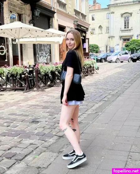 Baby Pinky Girl OnlyFans Thumbnail #3UzvC6Awpg