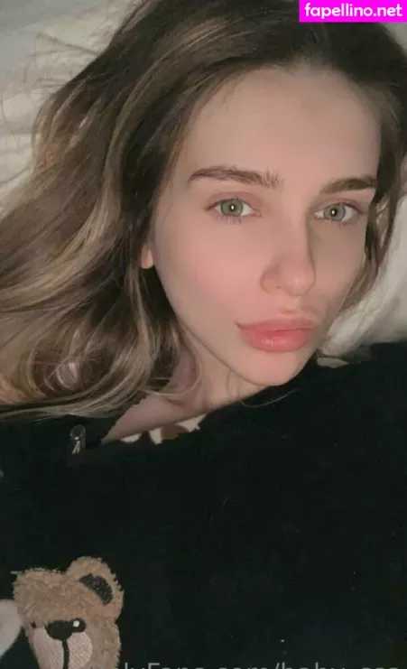 Baby Sss OnlyFans Thumbnail #U2MNX4ztK1