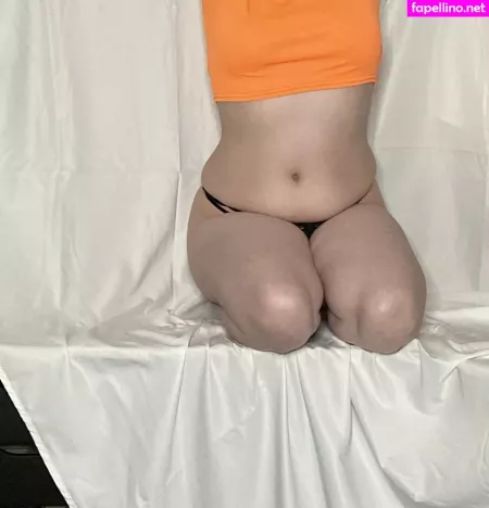 Babyaliaaxo OnlyFans Thumbnail #2qC1D2kKW7