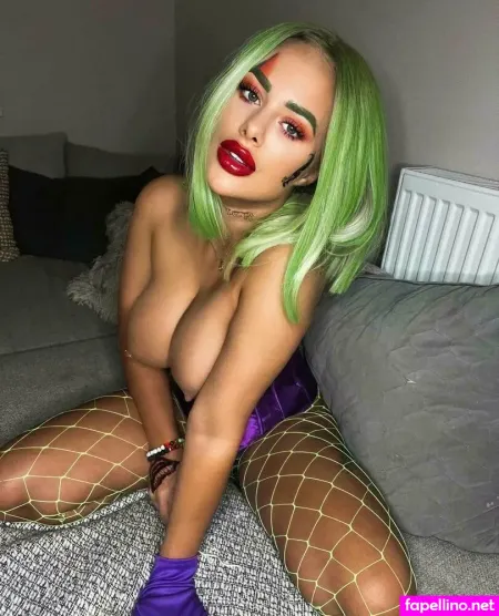 Babybianca 2 OnlyFans Thumbnail #kVZlCeH9aV