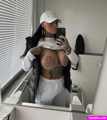 Babyblue1312official OnlyFans Thumbnail #h5mVTlfJZB