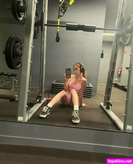Babybratzo 3 OnlyFans Thumbnail #4DcfjAC8xs